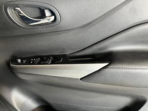 Nissan Navara 2.5DDTi double cab LE Plus - Image 7