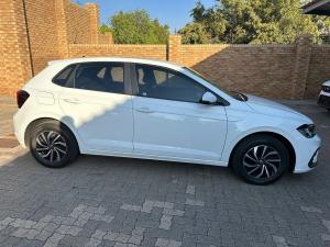 Volkswagen Polo hatch 1.0TSI - Image 5