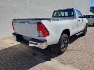 Toyota Hilux 2.4GD-6 single cab Raider manual - Image 2