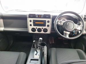 Toyota FJ Cruiser FJ Cruiser - Image 6
