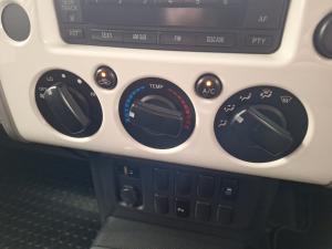 Toyota FJ Cruiser FJ Cruiser - Image 15