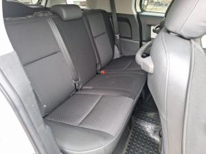 Toyota FJ Cruiser FJ Cruiser - Image 17