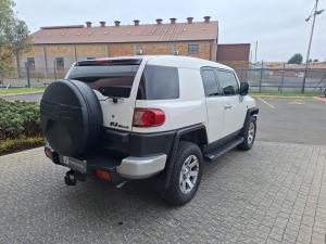 Toyota FJ Cruiser FJ Cruiser - Image 2