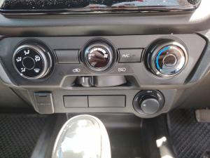 Isuzu D-Max 1.9TD single cab L 4x4 auto - Image 15