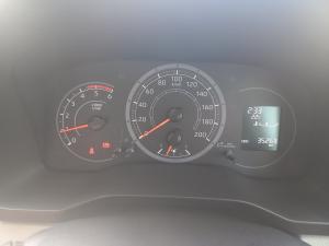 Toyota Quantum 2.8 LWB crew cab - Image 11