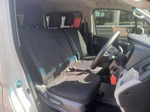 Toyota Quantum 2.8 LWB crew cab - Image 14