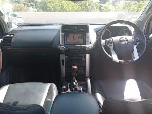Toyota Land Cruiser Prado 4.0 VX - Image 6