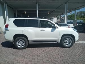 Toyota Land Cruiser Prado 4.0 VX - Image 3