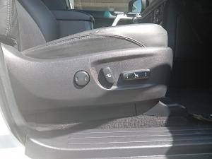 Toyota Land Cruiser Prado 2.8GD VX-L - Image 18