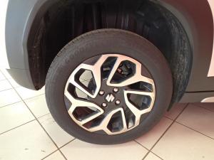 Suzuki Fronx 1.5 GLX automatic - Image 9
