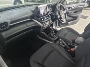 Toyota Urban Cruiser 1.5 XR automatic - Image 7