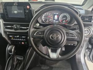 Toyota Urban Cruiser 1.5 XR automatic - Image 8