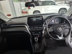Toyota Urban Cruiser 1.5 XR automatic - Image 6