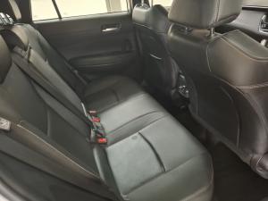 Toyota Corolla Cross 1.8 XS - Image 15