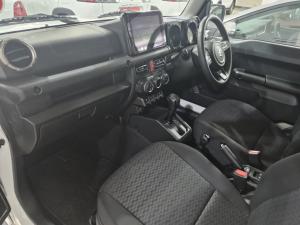 Suzuki Jimny 1.5 GLX automatic 5-Door - Image 7