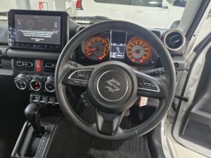 Suzuki Jimny 1.5 GLX automatic 5-Door - Image 8