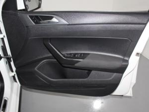 Volkswagen Polo 1.0 TSI R-LINE DSG - Image 15