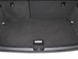 Volkswagen Polo 1.0 TSI R-LINE DSG - Image 8