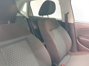 Volkswagen Polo Vivo 1.4 - Image 8