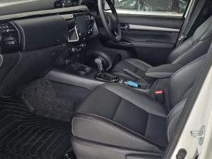 Toyota Hilux 2.8 GD-6 RB Legend 55 automaticD/C - Image 7