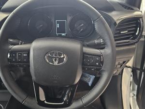 Toyota Hilux 2.8 GD-6 RB Legend 55 automaticD/C - Image 8