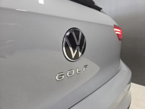 Volkswagen Golf 1.4TSI R-Line Plus - Image 12