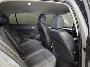 Volkswagen Golf 1.4TSI R-Line Plus - Image 19