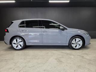 Volkswagen Golf 1.4TSI R-Line Plus