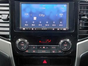 Mitsubishi Triton 2.4DI-D double cab 4x4 Xtreme - Image 9
