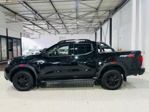Nissan Navara 2.5DDTi double cab Pro-4X 4x4 - Image 2
