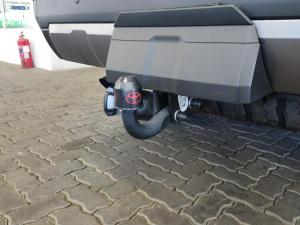 Toyota Land Cruiser Prado 2.8GD VX-R - Image 24