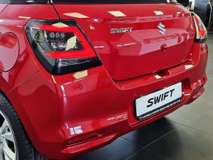 Suzuki Swift 1.2 GL+ auto - Image 4