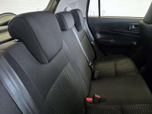Suzuki Swift 1.2 GL+ manual - Image 10