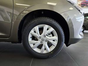 Suzuki Swift 1.2 GL+ manual - Image 16