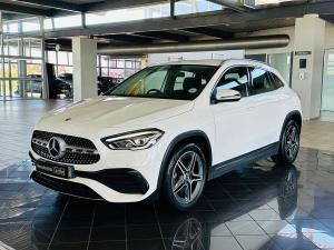 Mercedes-Benz GLA GLA200 Progressive - Image 1