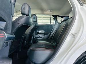 Mercedes-Benz GLA GLA200 Progressive - Image 6