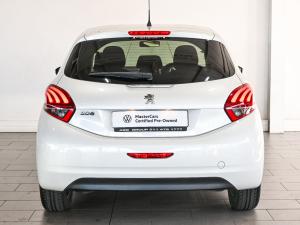 Peugeot 208 1.2 Active - Image 6