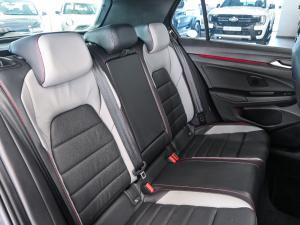 Volkswagen Golf GTI - Image 16
