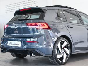 Volkswagen Golf GTI - Image 7