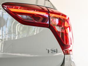Volkswagen Polo hatch 1.0TSI Life manual - Image 10