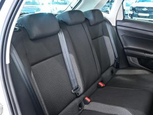 Volkswagen Polo hatch 1.0TSI Life manual - Image 13