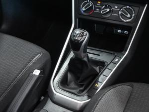 Volkswagen Polo hatch 1.0TSI Life manual - Image 15