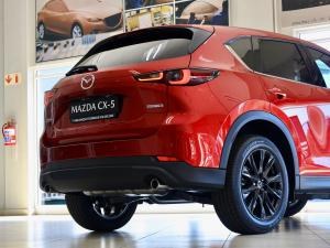 Mazda CX-5 2.0 Carbon Edition - Image 13