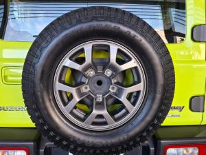 Suzuki Jimny 1.5 GLX AllGrip 3-door auto - Image 14