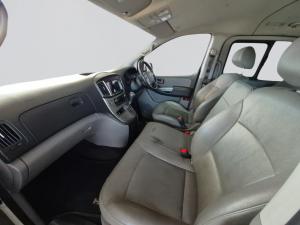 Hyundai H1 2.5 Crdi Elite automatic - Image 3