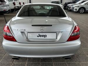 Mercedes-Benz SLK SLK200 BlueEfficiency auto - Image 7