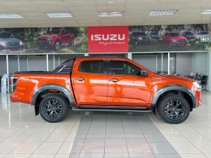 Isuzu D-Max 3.0TD double cab V-Cross - Image 7