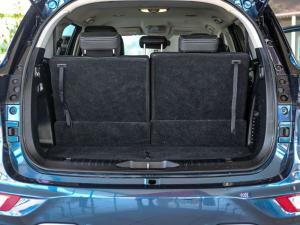 Isuzu mu-X 3.0TD LS 4x4 - Image 11