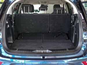 Isuzu mu-X 3.0TD LS 4x4 - Image 12