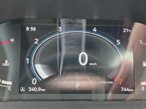 Nissan Magnite 1.0T Acenta CVT - Image 17